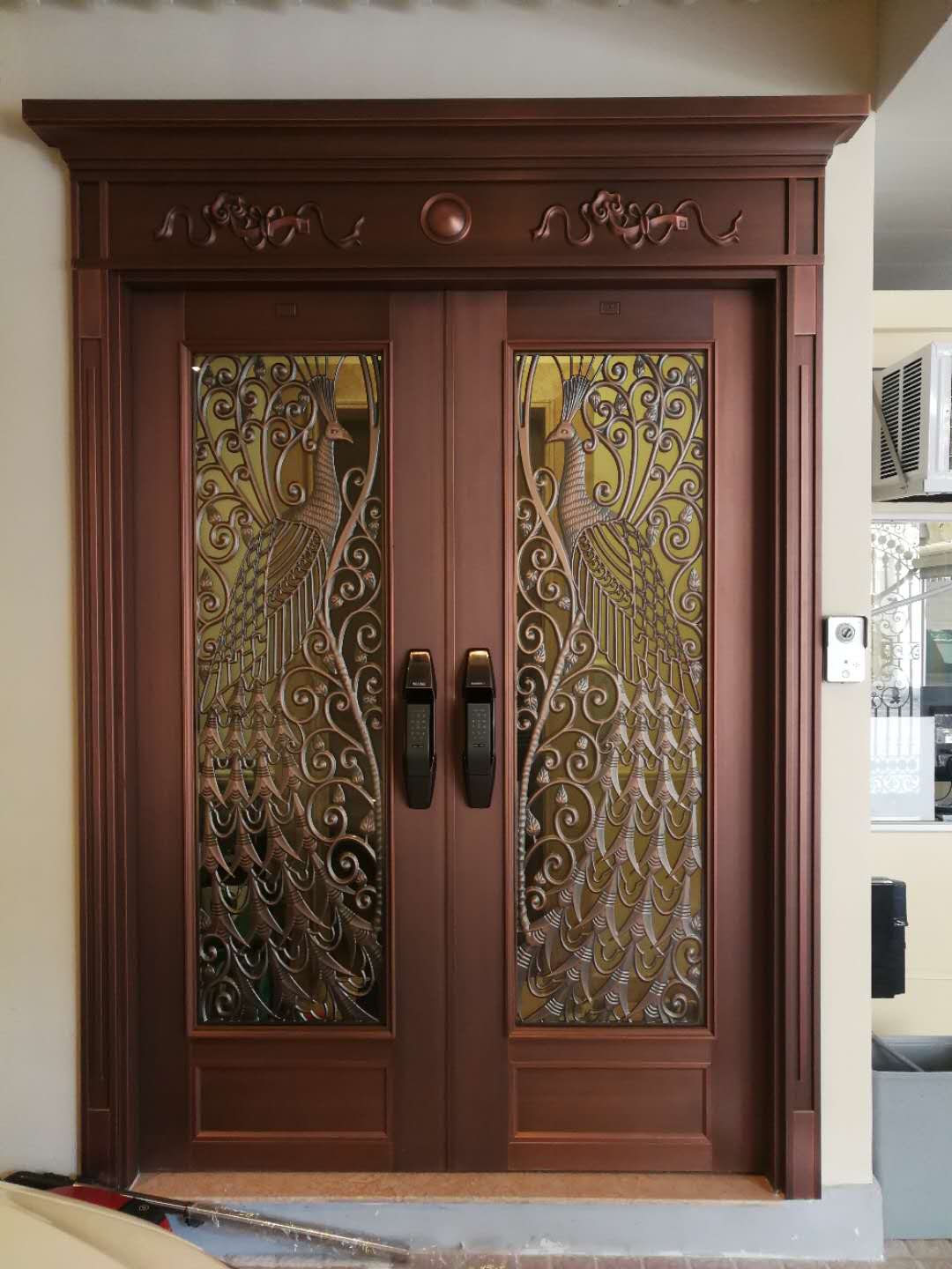 对开双开中式精雕透光铜门